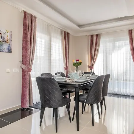 Villa Aris